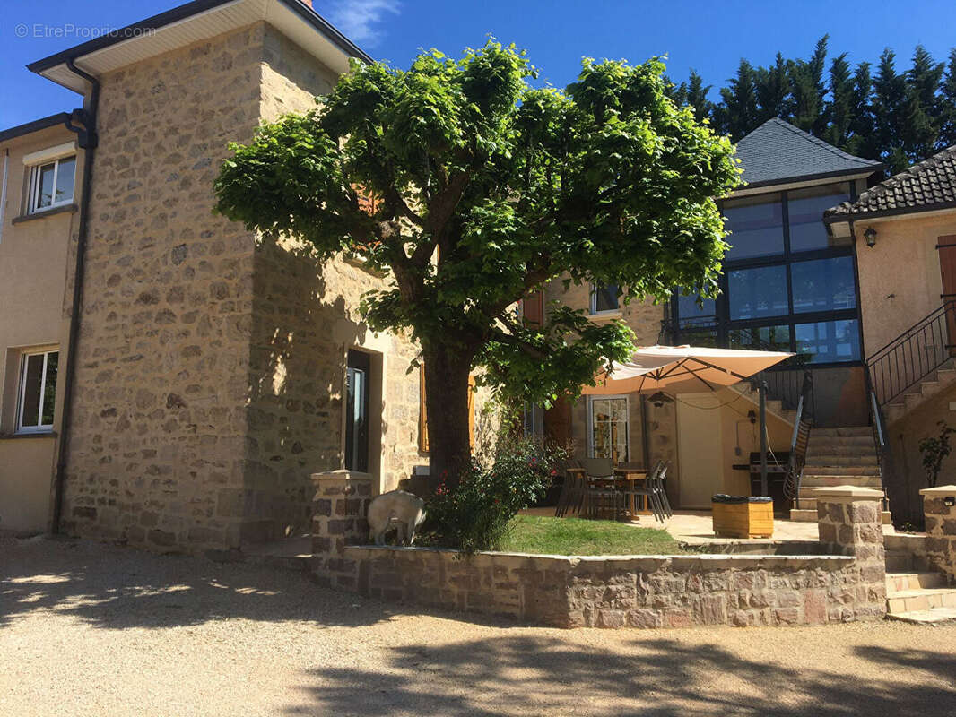 Maison à DAMPNIAT