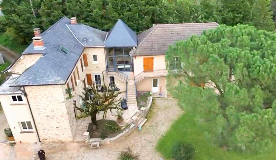 Maison à DAMPNIAT