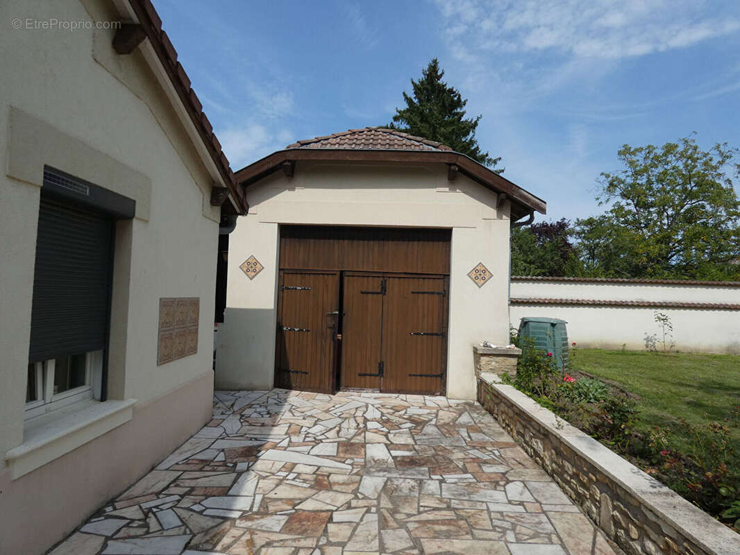 Maison à CONSENVOYE