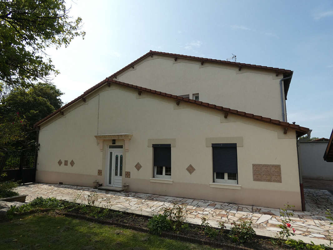 Maison à CONSENVOYE