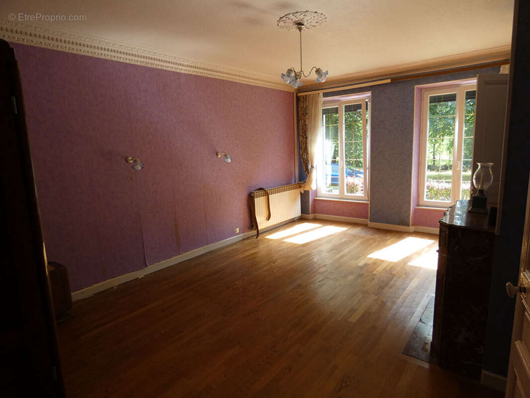 Maison à CONSENVOYE