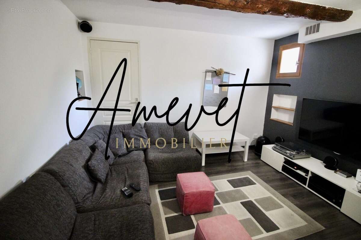 Maison à SAINT-SATURNIN-LES-AVIGNON