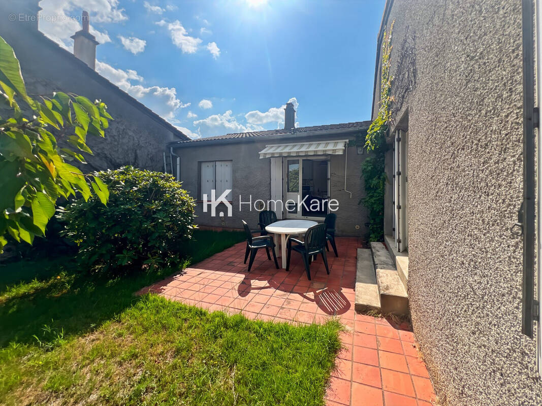 Maison à GOURDAN-POLIGNAN