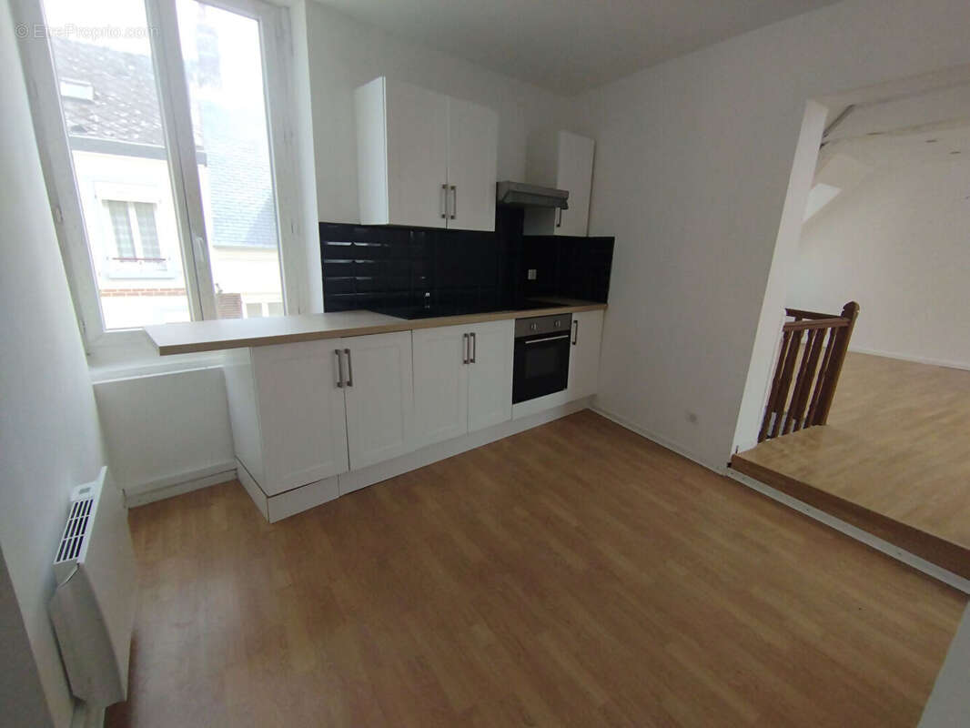 Appartement à MARLE