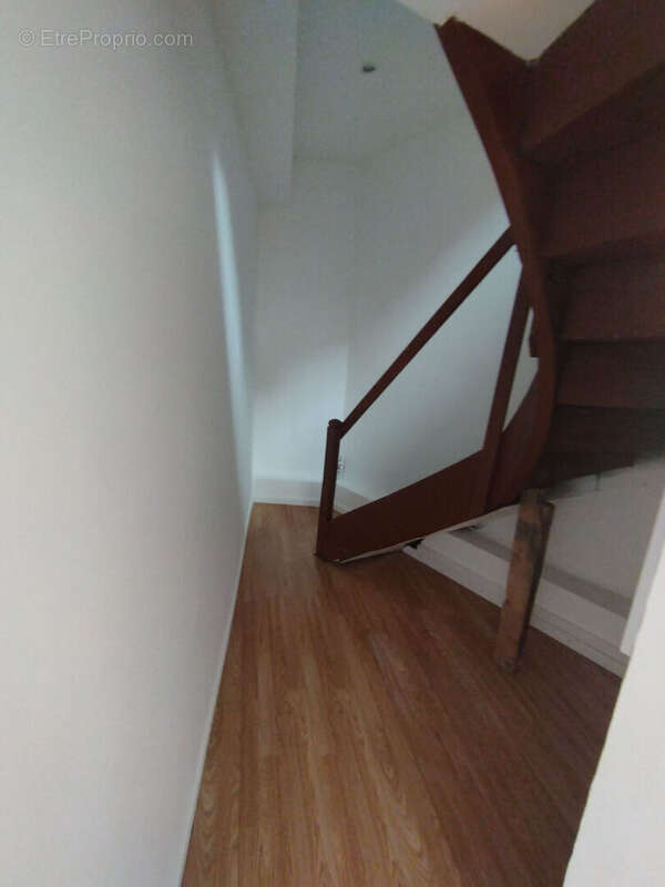 Appartement à MARLE