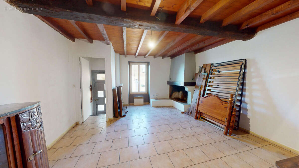 Maison à BOURG-DE-VISA