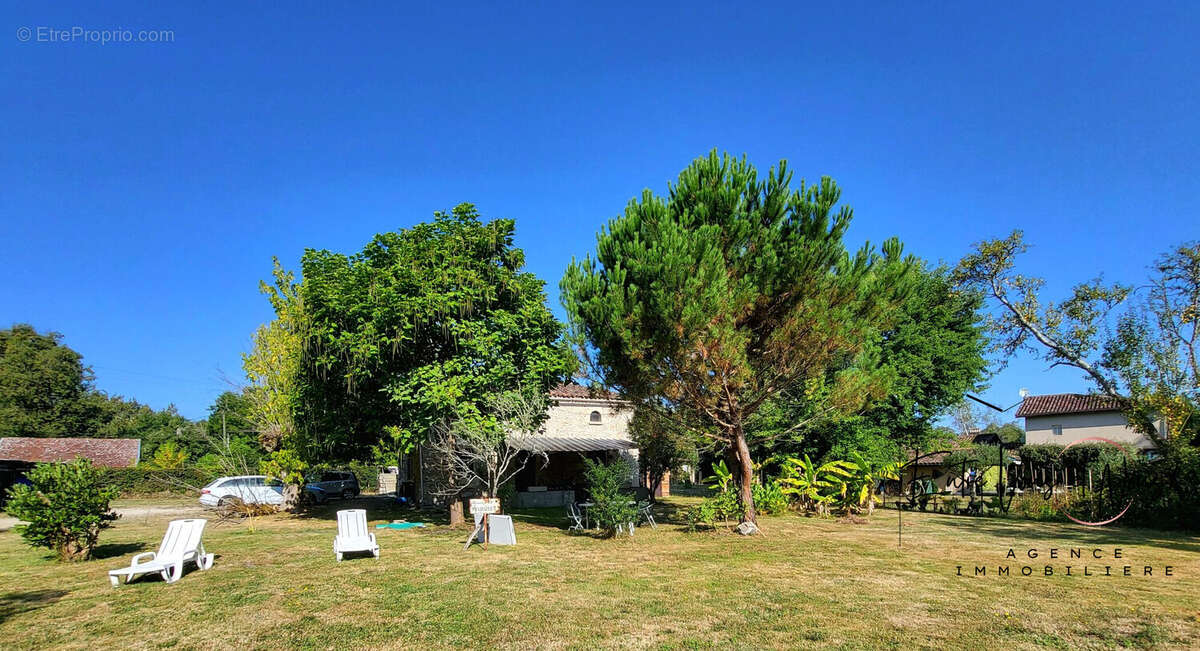 Maison à PRECHAC
