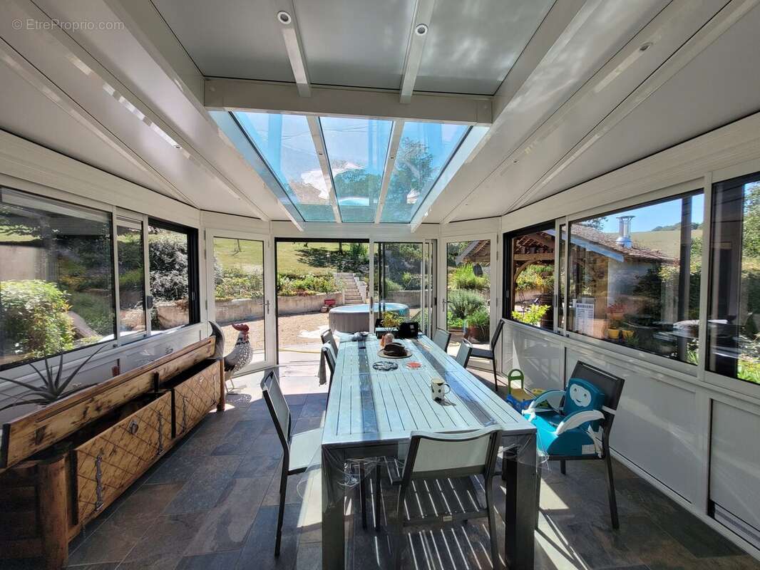 Maison à LONGNY-AU-PERCHE