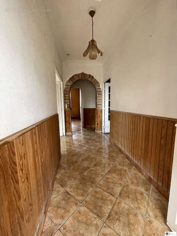 Maison à MONDAVEZAN