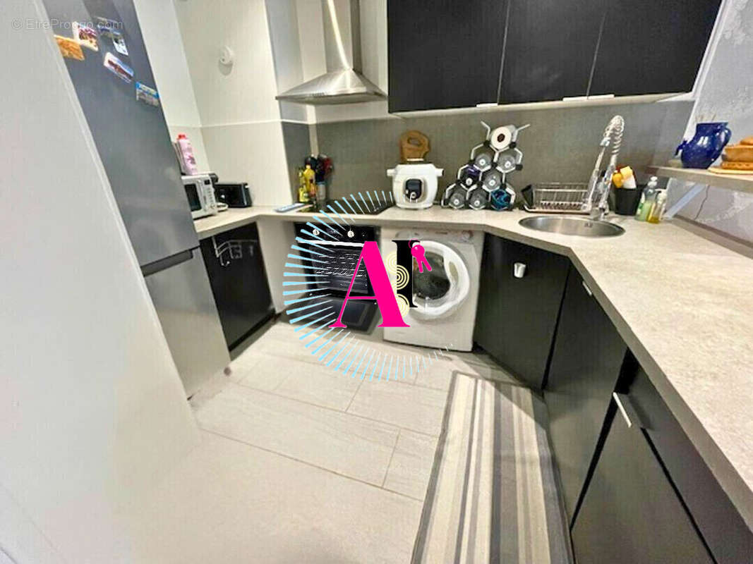 Appartement à VALLAURIS