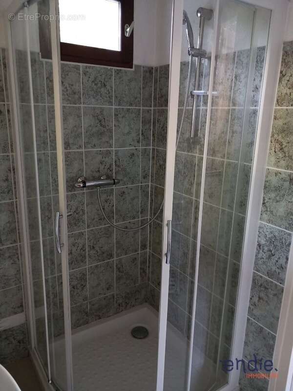 Maison à MORNAY-SUR-ALLIER