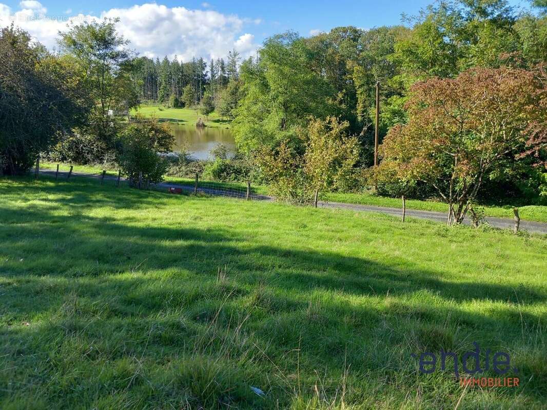 Maison à MORNAY-SUR-ALLIER