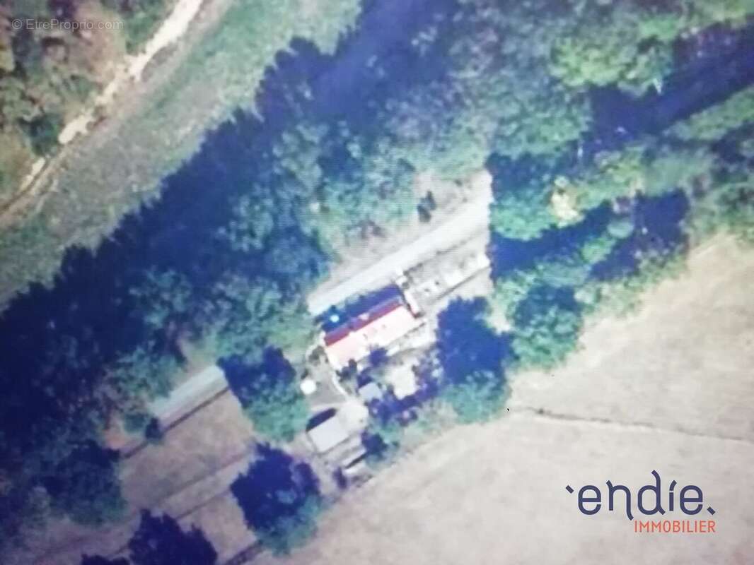 Maison à MORNAY-SUR-ALLIER