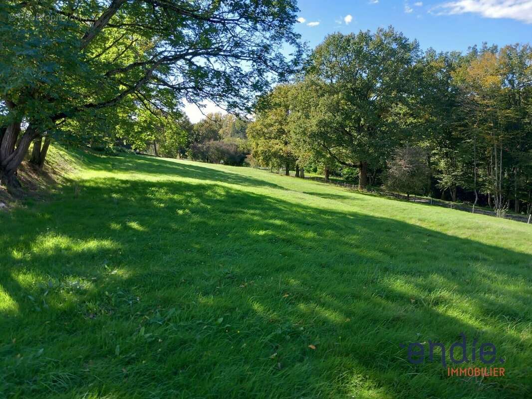 Maison à MORNAY-SUR-ALLIER