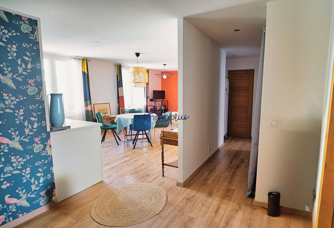 Appartement à ALBERTVILLE