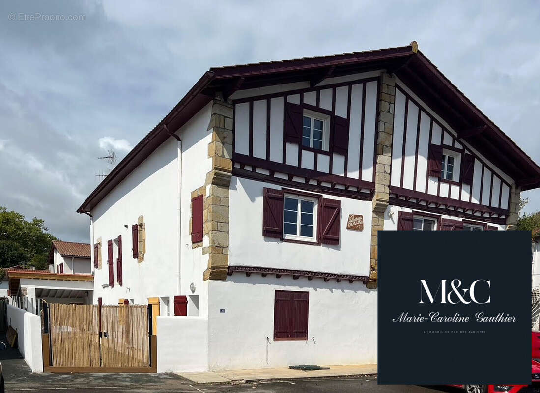 Appartement à USTARITZ