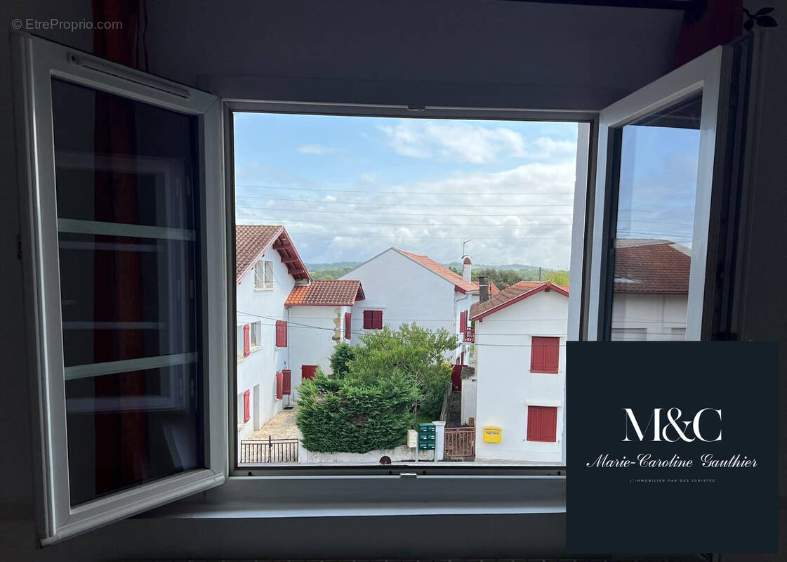 Appartement à USTARITZ