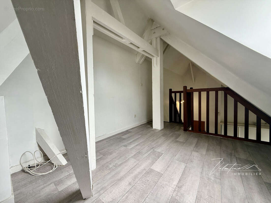 Appartement à PONT-L&#039;EVEQUE