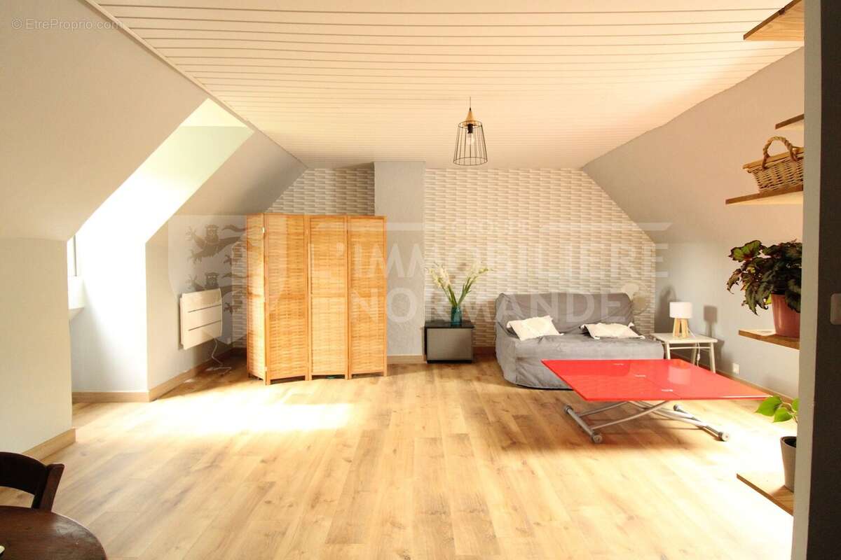 Maison à BONNIERES-SUR-SEINE