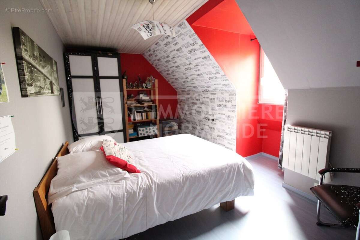 Maison à BONNIERES-SUR-SEINE