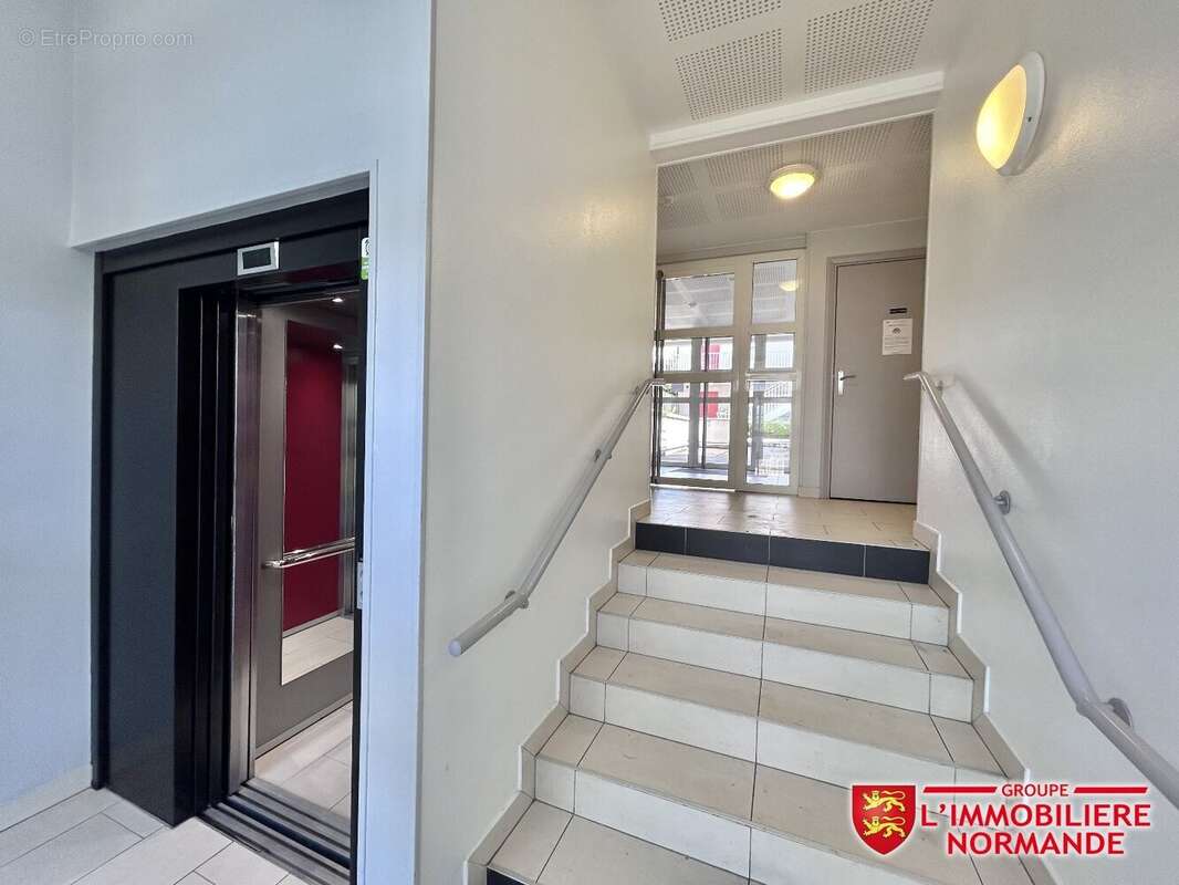 Appartement à BONNIERES-SUR-SEINE