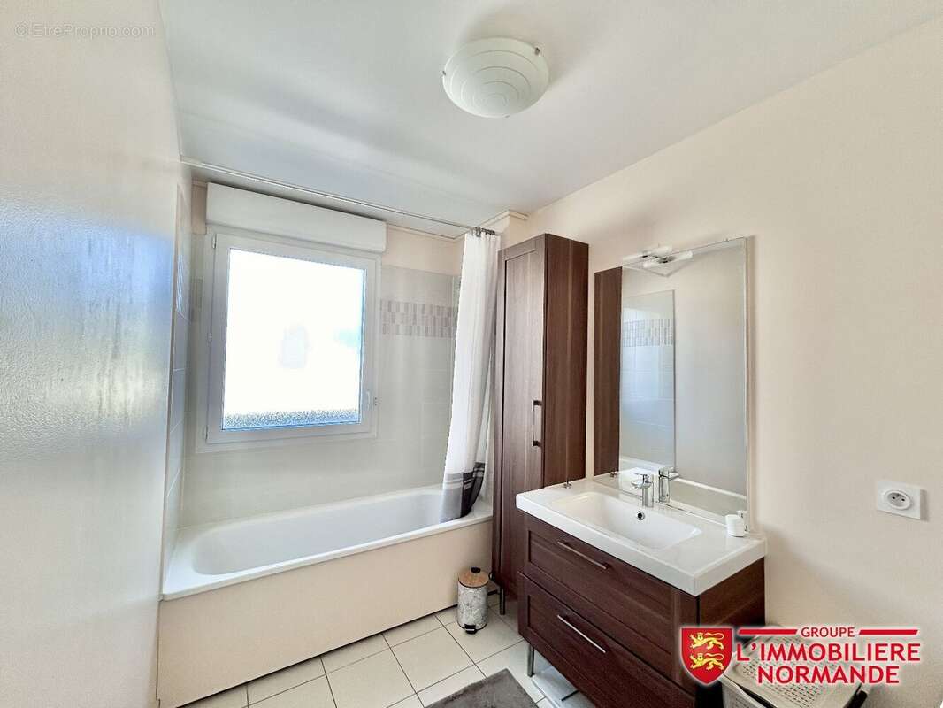 Appartement à BONNIERES-SUR-SEINE