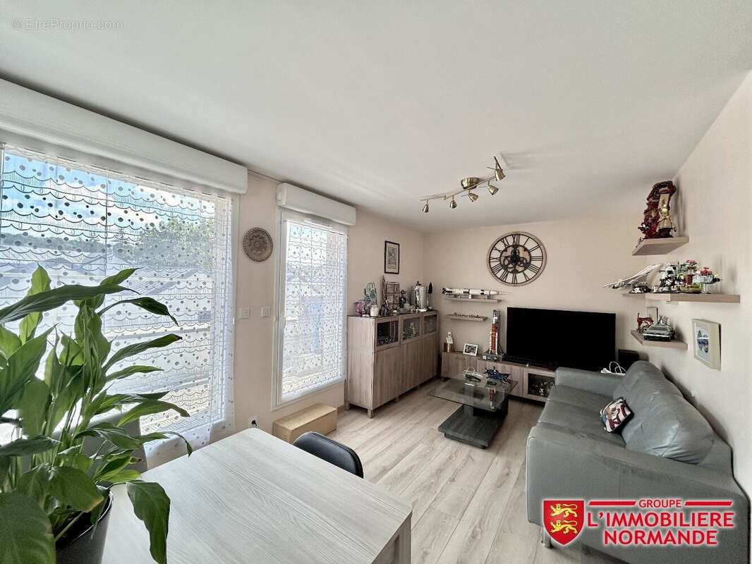 Appartement à BONNIERES-SUR-SEINE