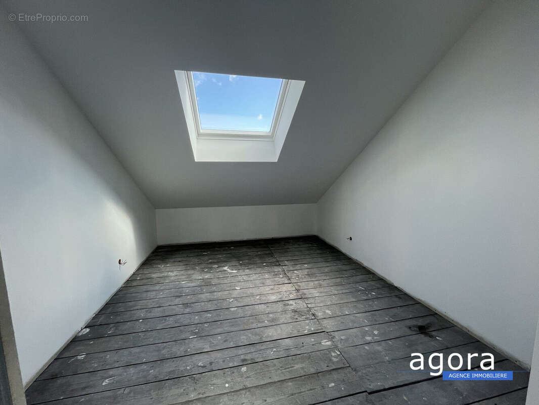 Maison à TUCQUEGNIEUX