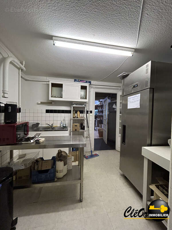 Commerce à PIERRE-DE-BRESSE