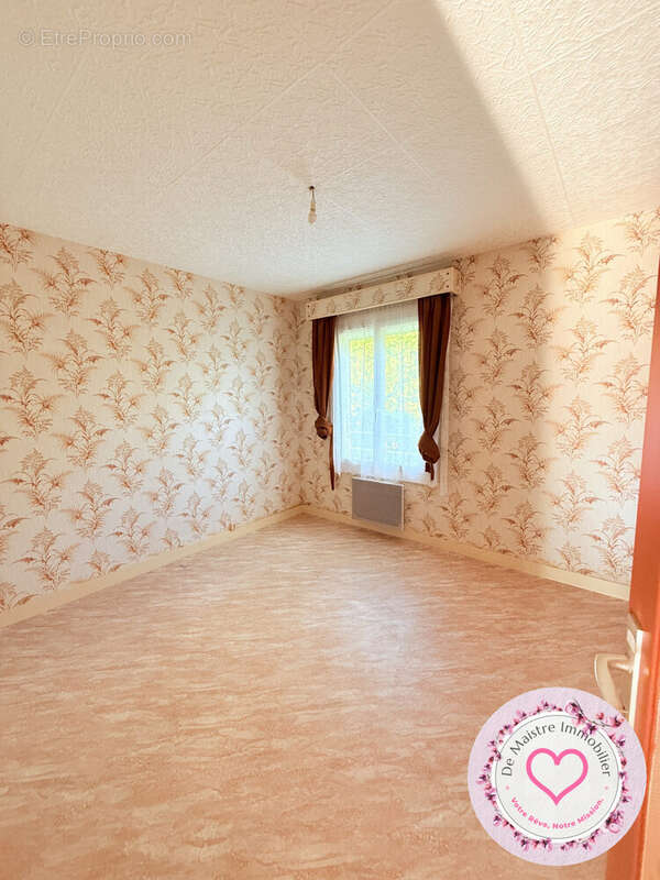 Maison à SAINT-PERE-SUR-LOIRE