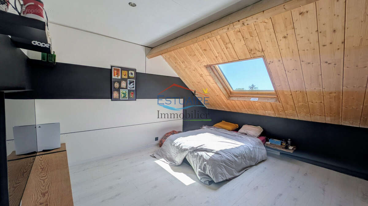 Maison à LA CHAPELLE-LAUNAY