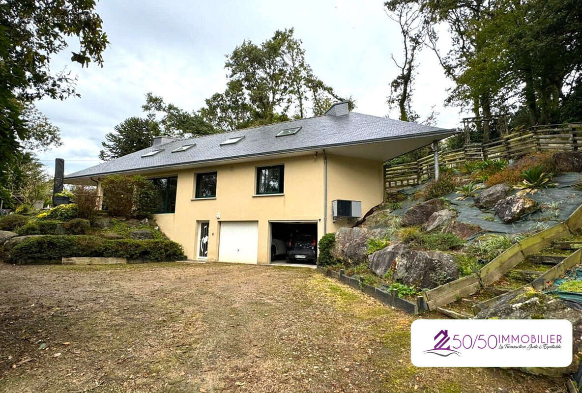 Maison à LANDIVISIAU