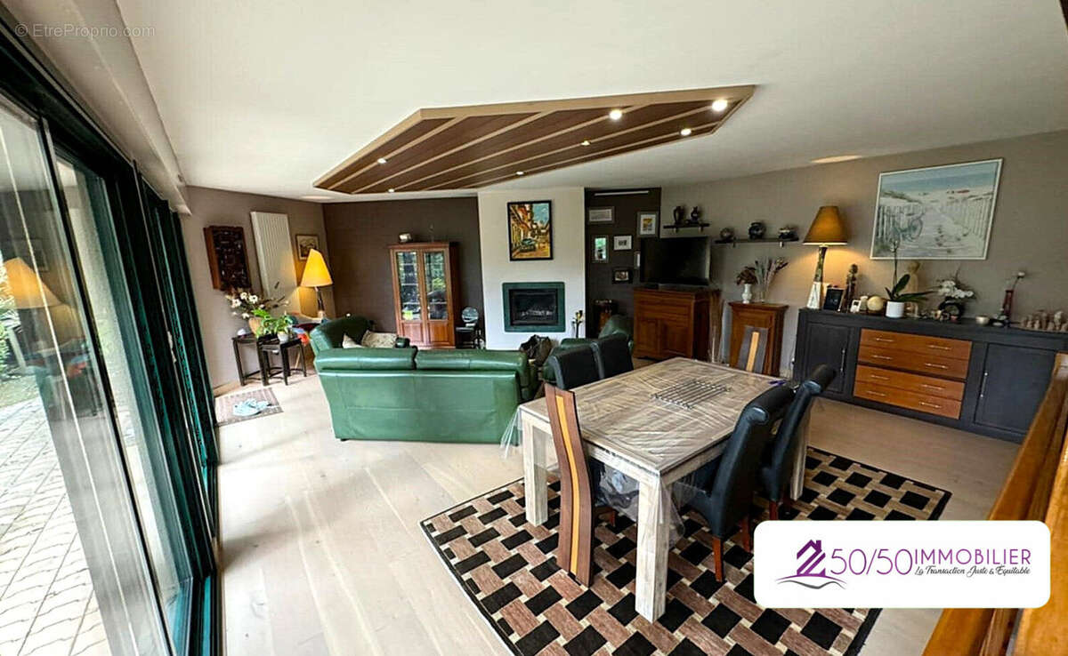 Maison à LANDIVISIAU