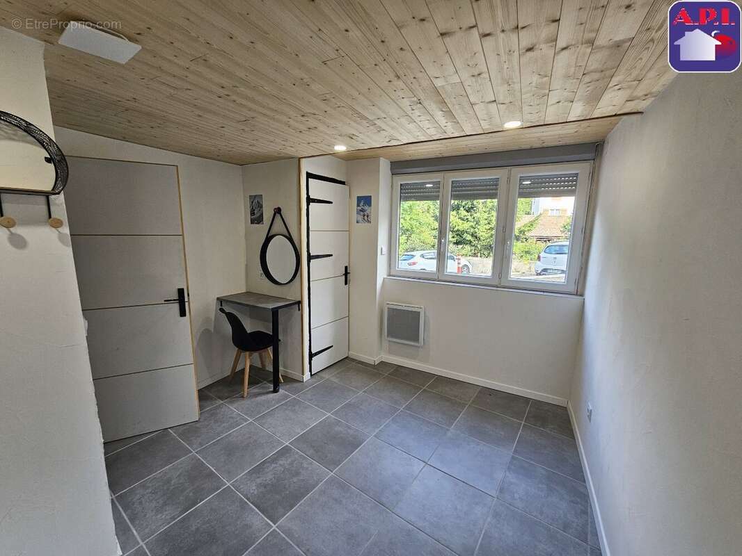 Appartement à AX-LES-THERMES