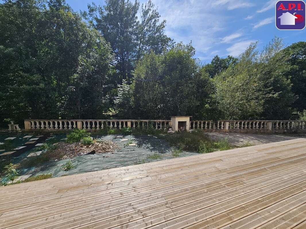 Appartement à AX-LES-THERMES