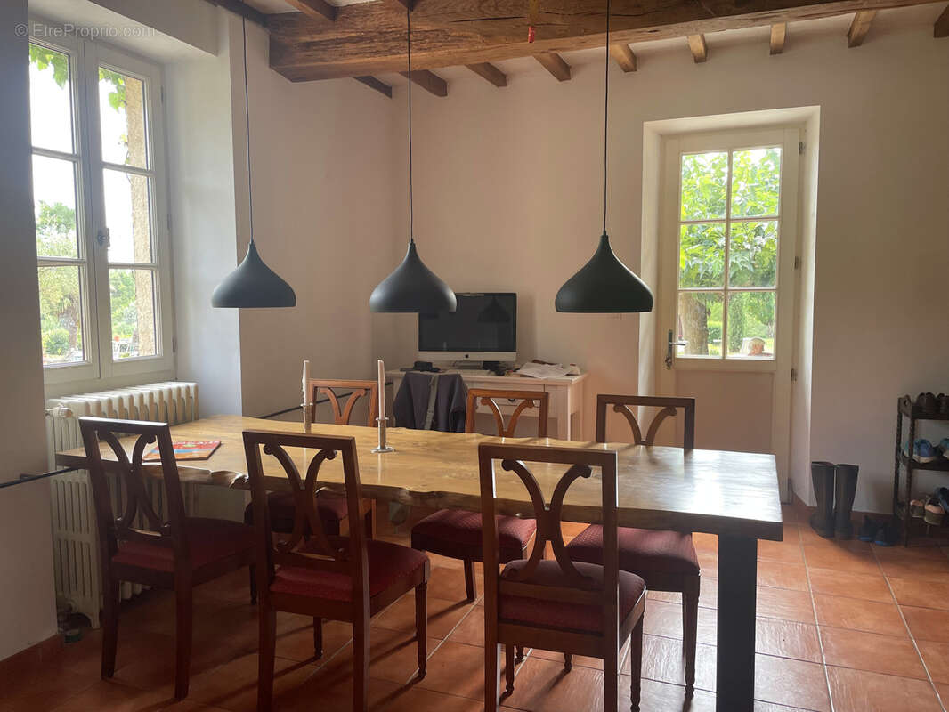 Maison à L&#039;ISLE-EN-DODON