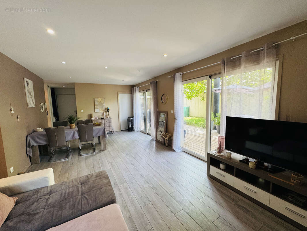 Appartement à BOURG-EN-BRESSE