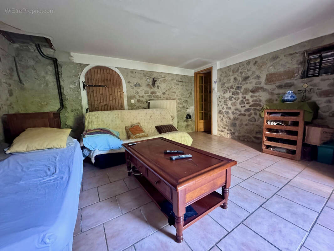 Maison à BUIS-LES-BARONNIES