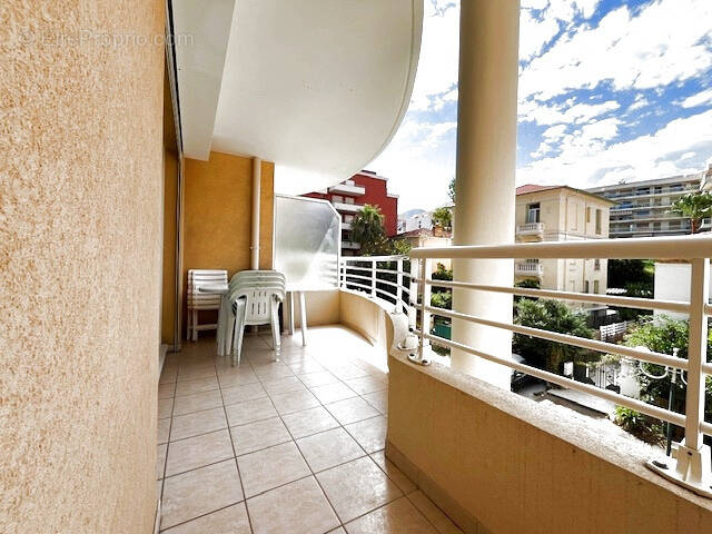 Appartement à MENTON