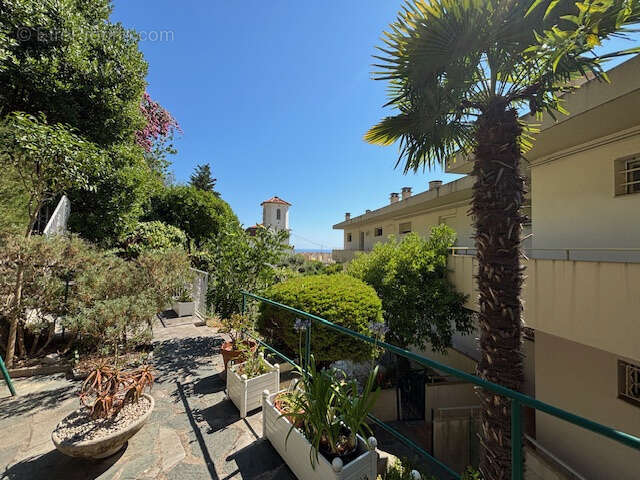 Appartement à MENTON