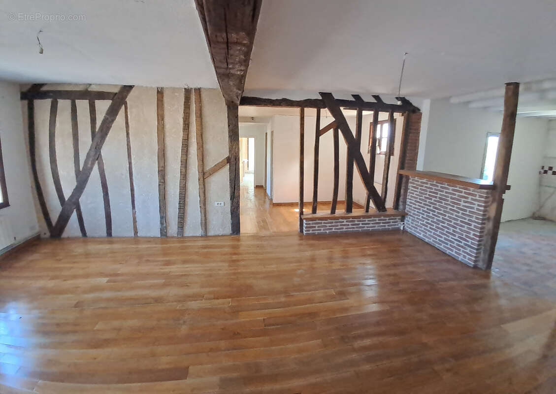 Maison à LES GRANDES-VENTES