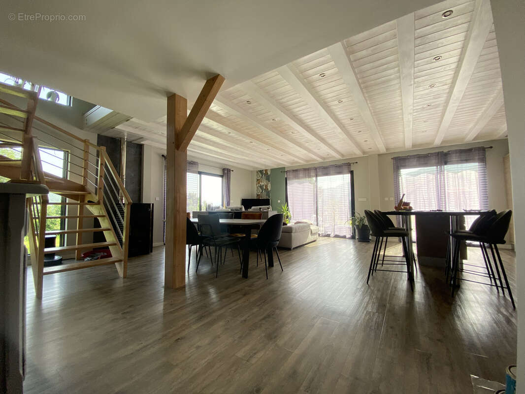 Maison à CHAMPFROMIER