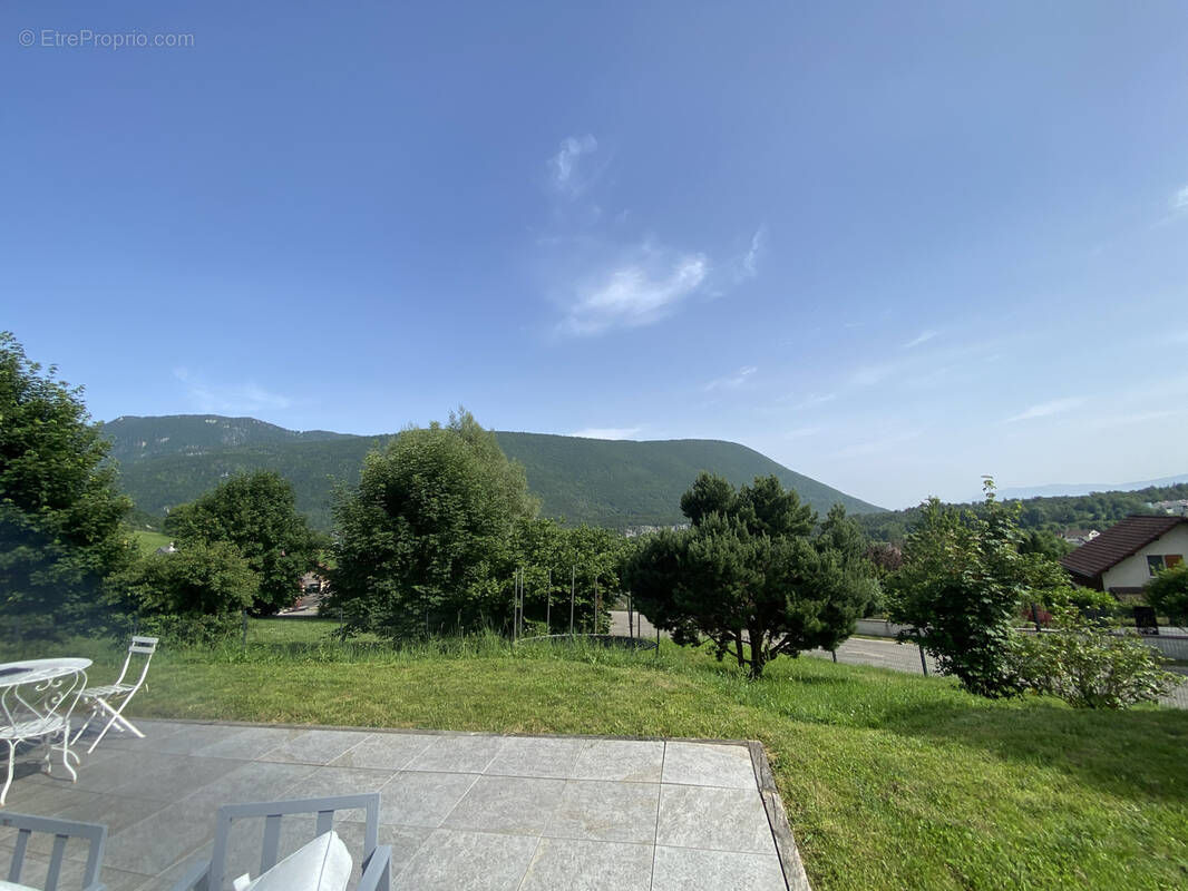 Maison à CHAMPFROMIER