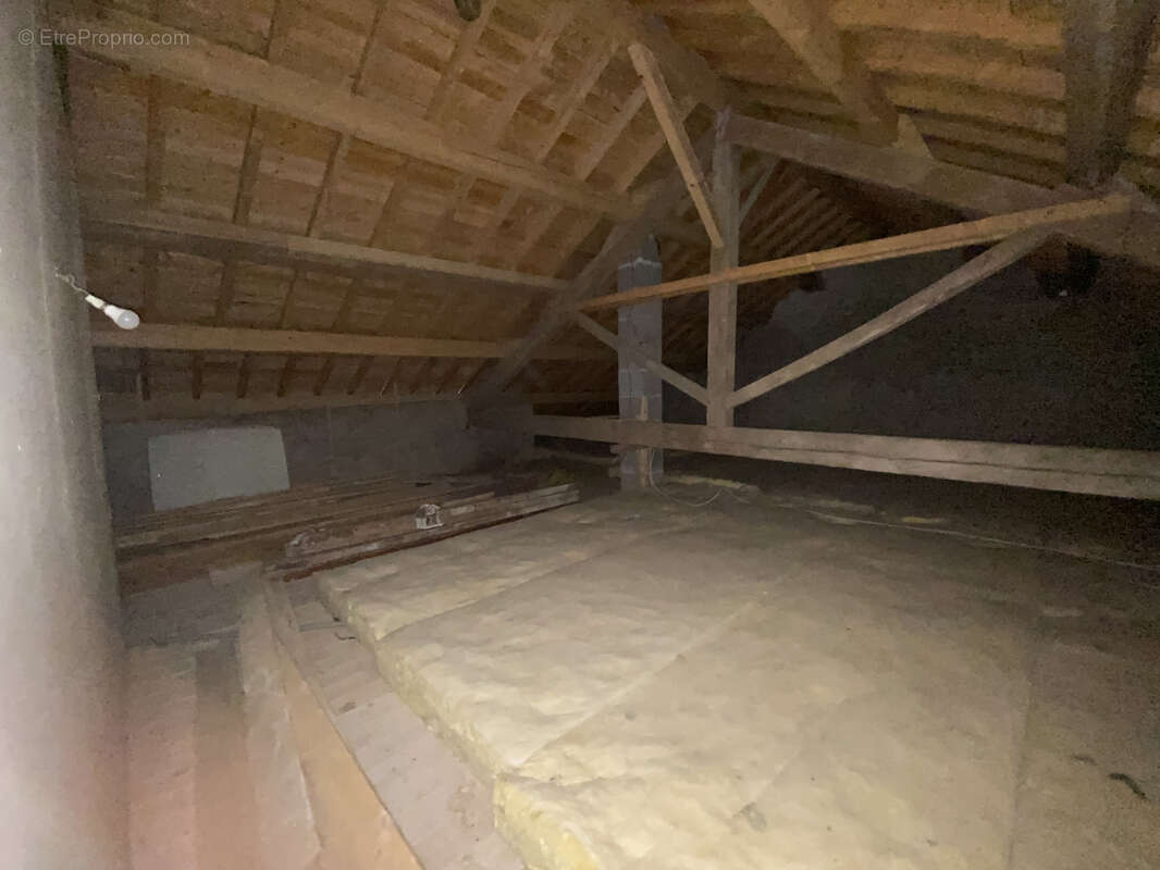 Maison à CHAMPFROMIER