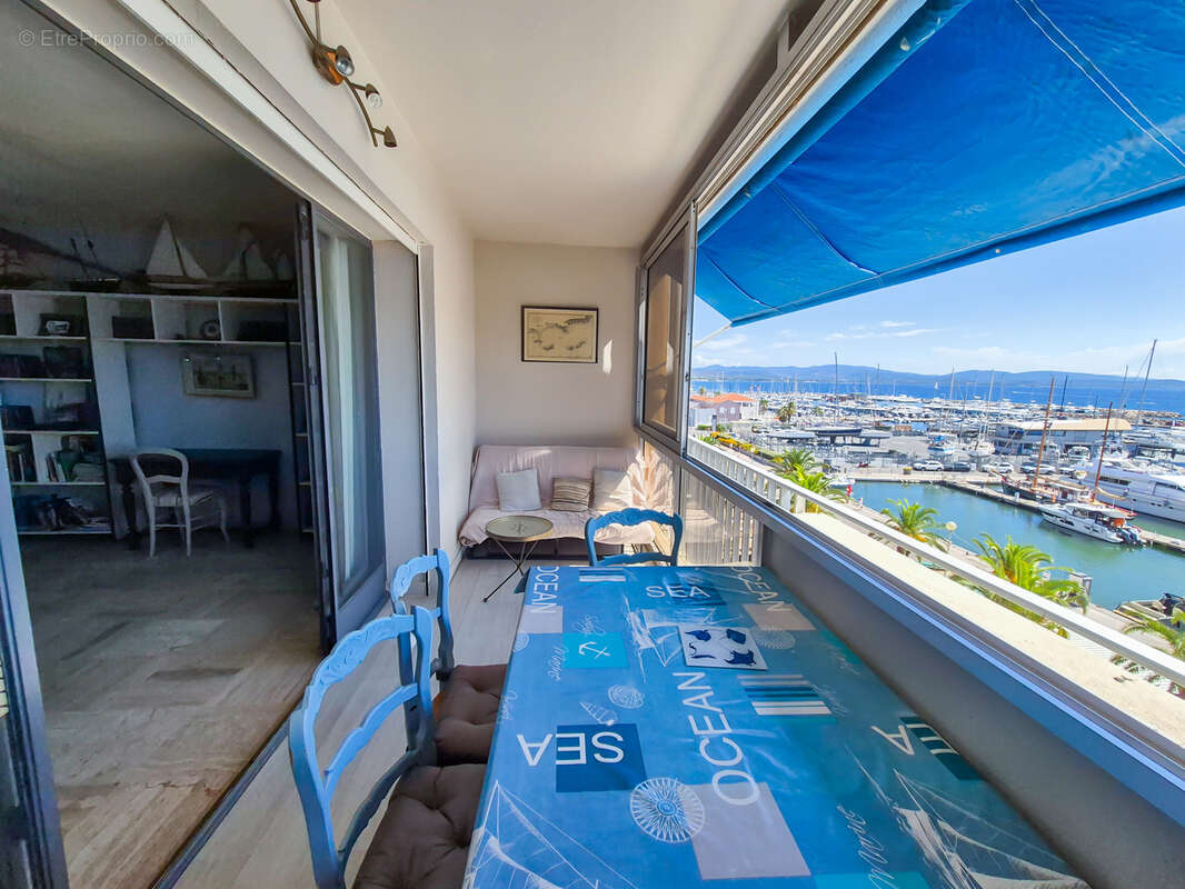 Appartement à HYERES