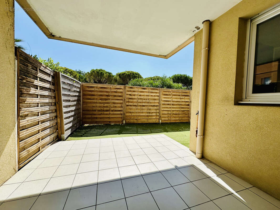 Appartement à LATTES