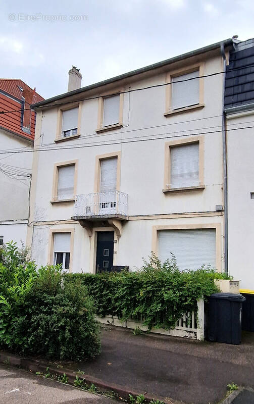 Appartement à SCY-CHAZELLES