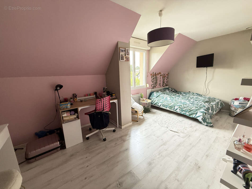 Maison à BELLOU-EN-HOULME