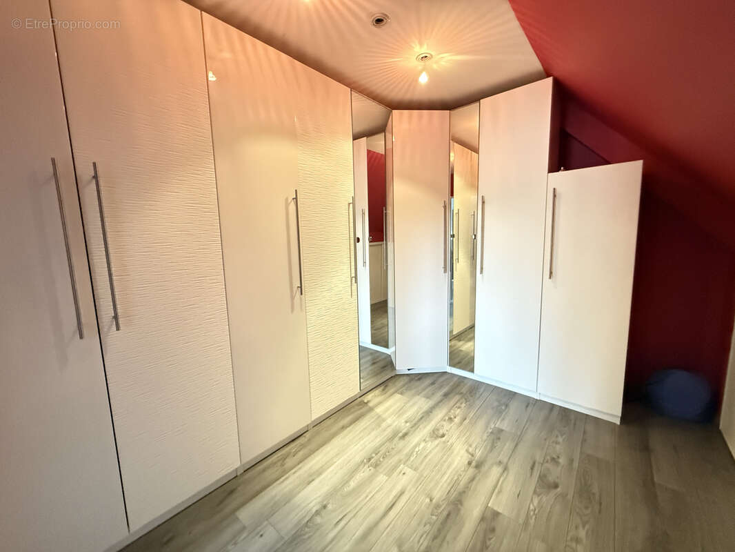 Maison à BELLOU-EN-HOULME