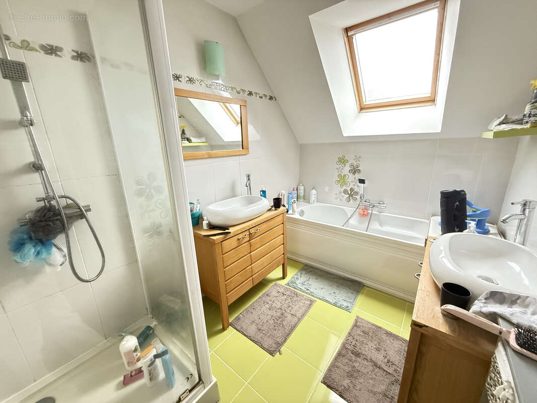 Maison à BELLOU-EN-HOULME